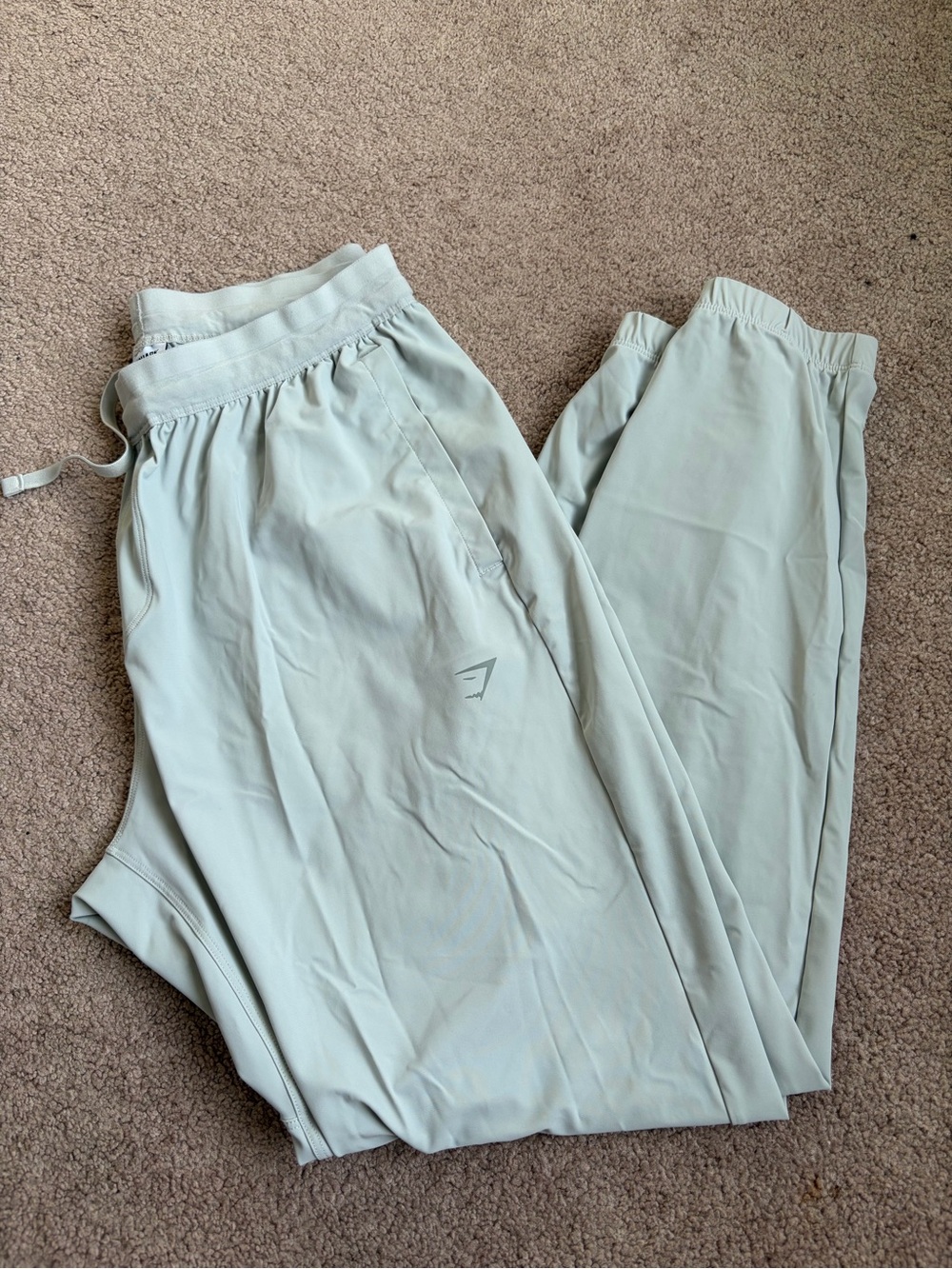 🍁 GYMSHARK - Large White Joggers